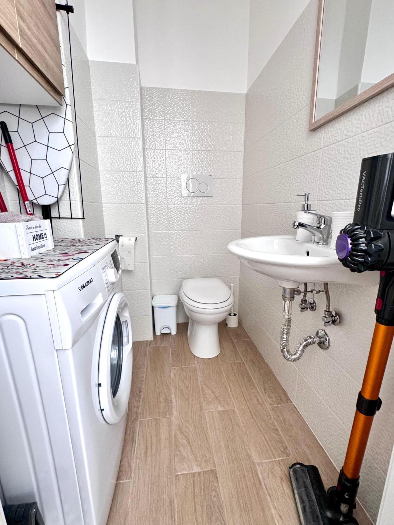 Aliste Apartment Brindisi Zewnętrze zdjęcie
